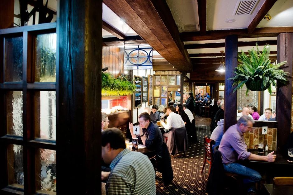 The Sherlock Holmes Inn